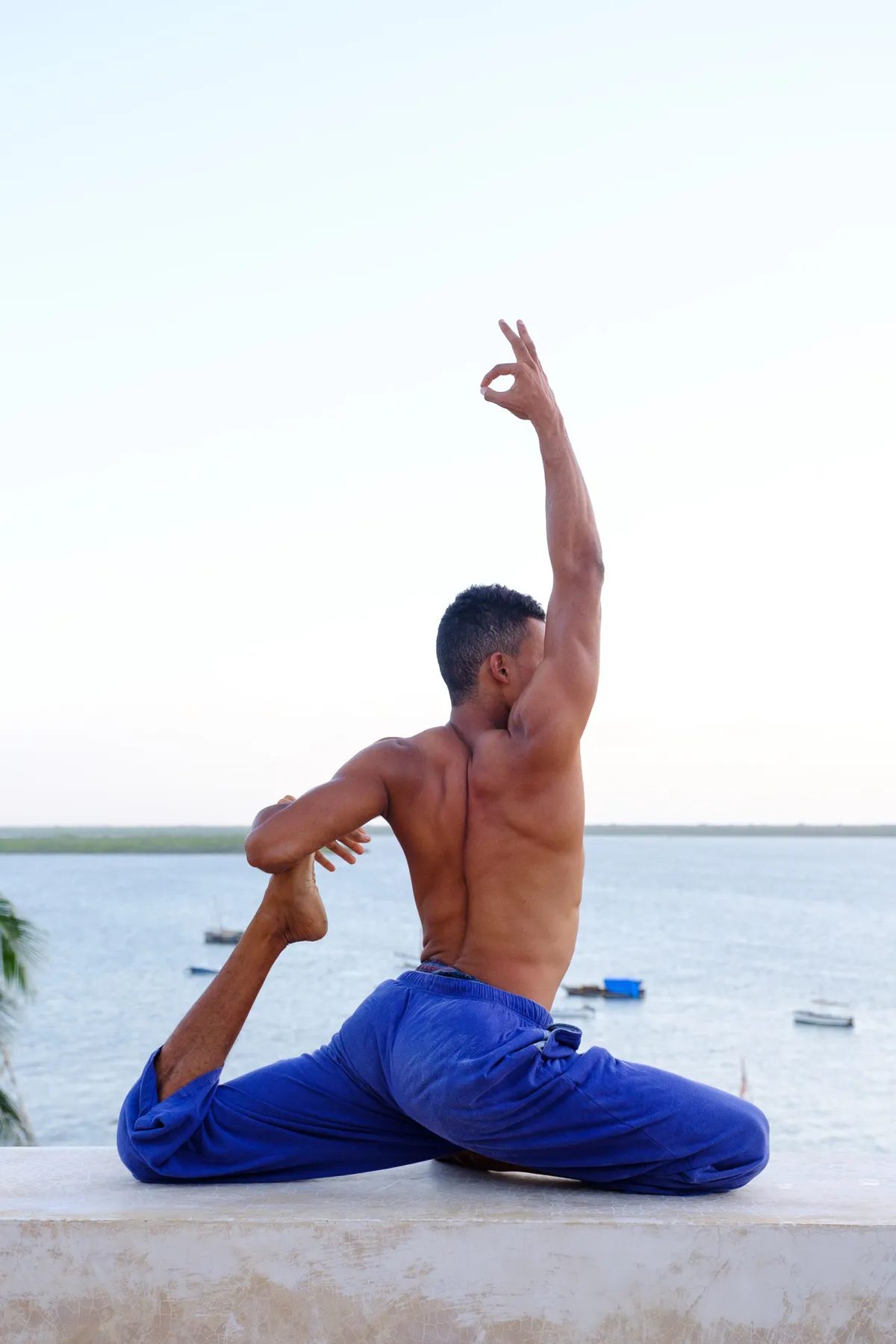 Seated twist · ocean air