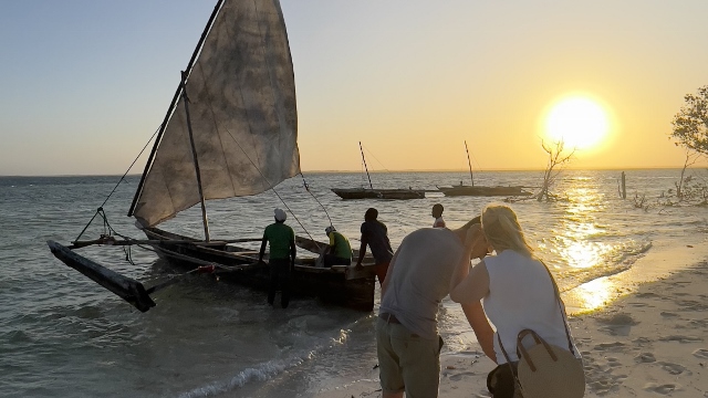 Sunset Sailing: A Serene Evening on the Water