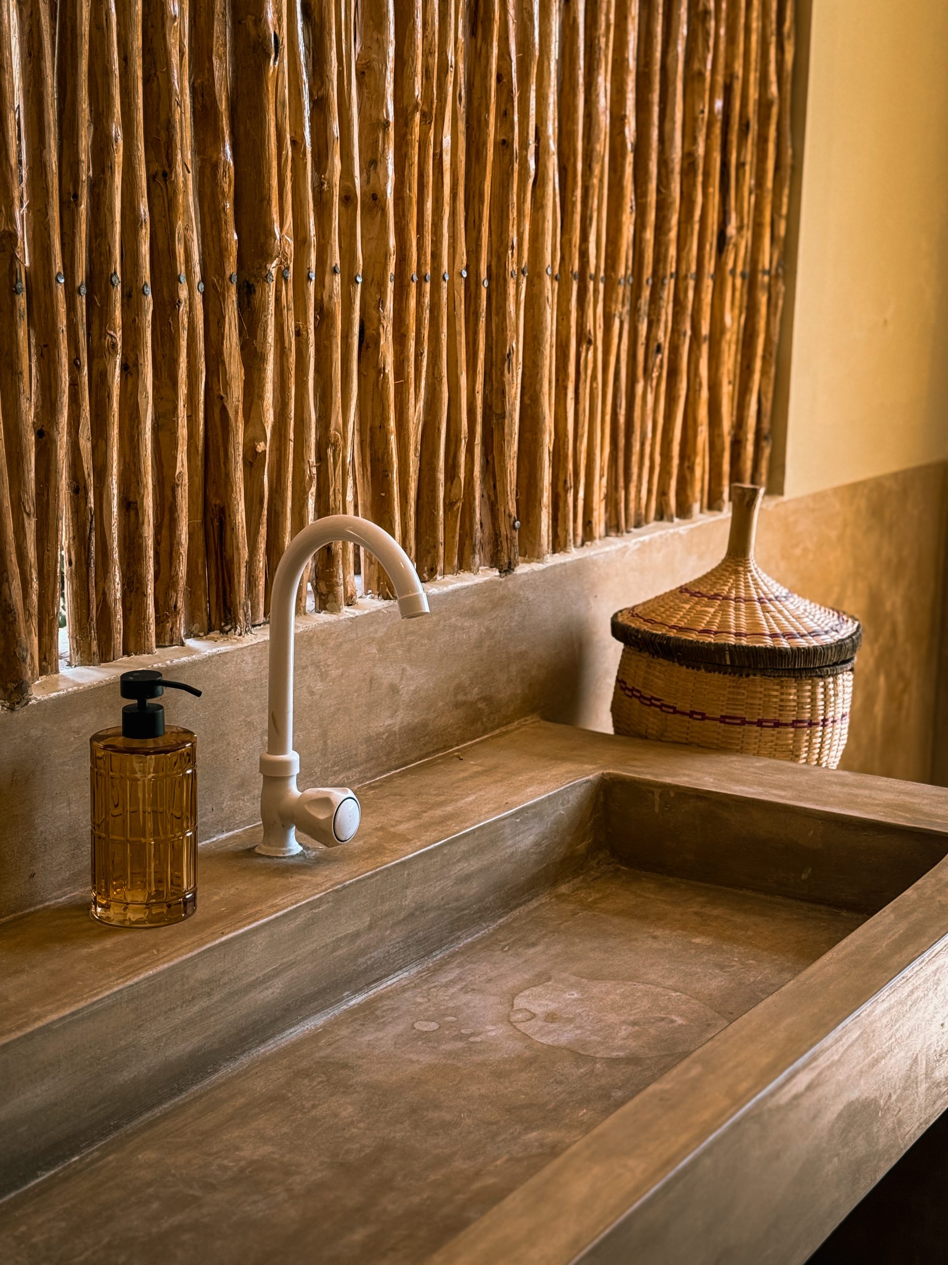 Zanzibar Cave Exploration - 11